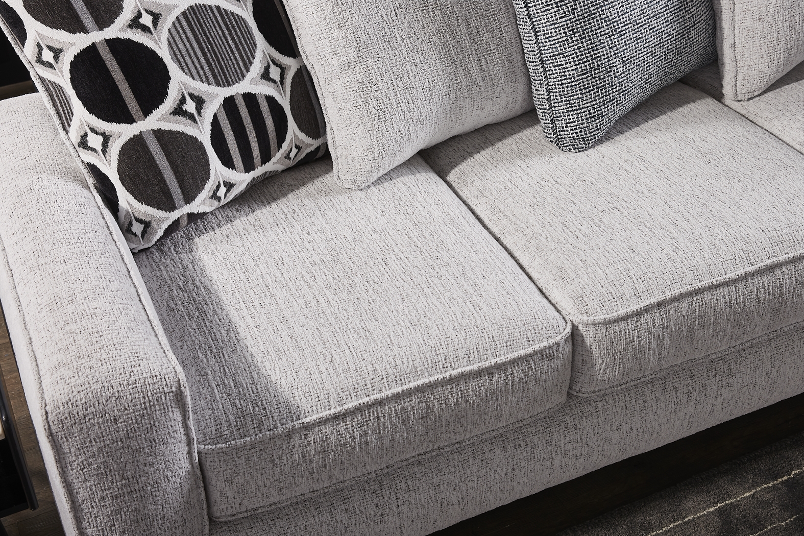 Benton Place Gray 6 Pc Sectional Living Room - Thumbnail - Image 5