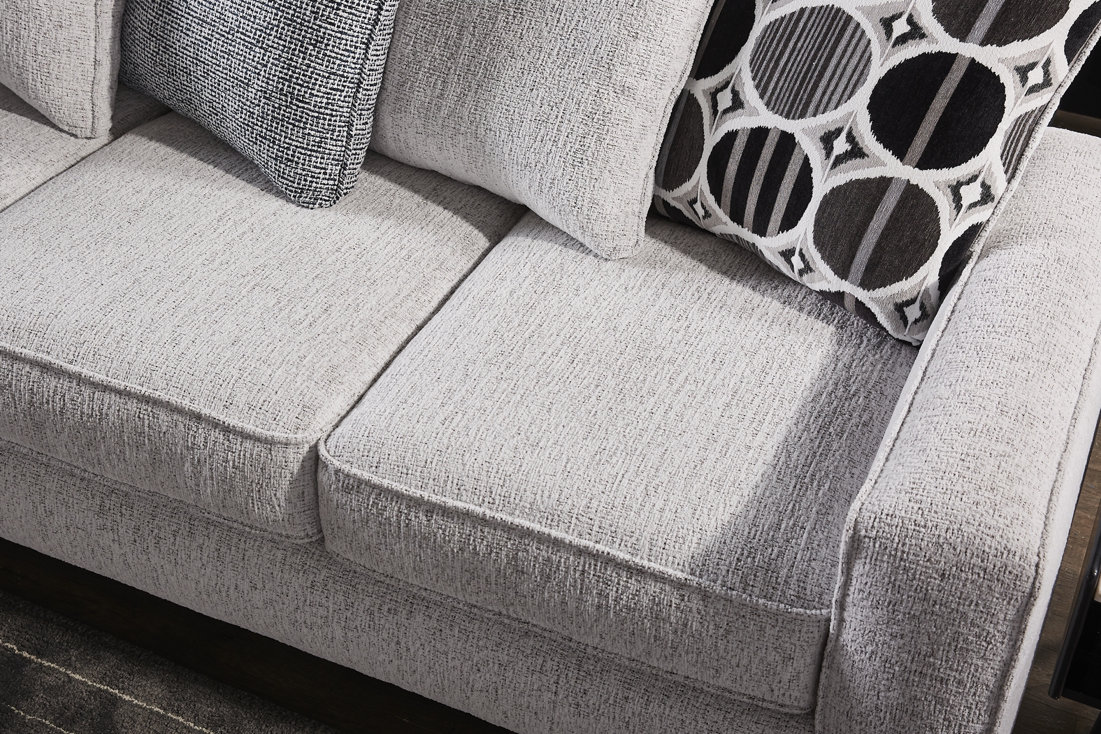 Benton Place Gray 6 Pc Sectional Living Room - Thumbnail - Image 5