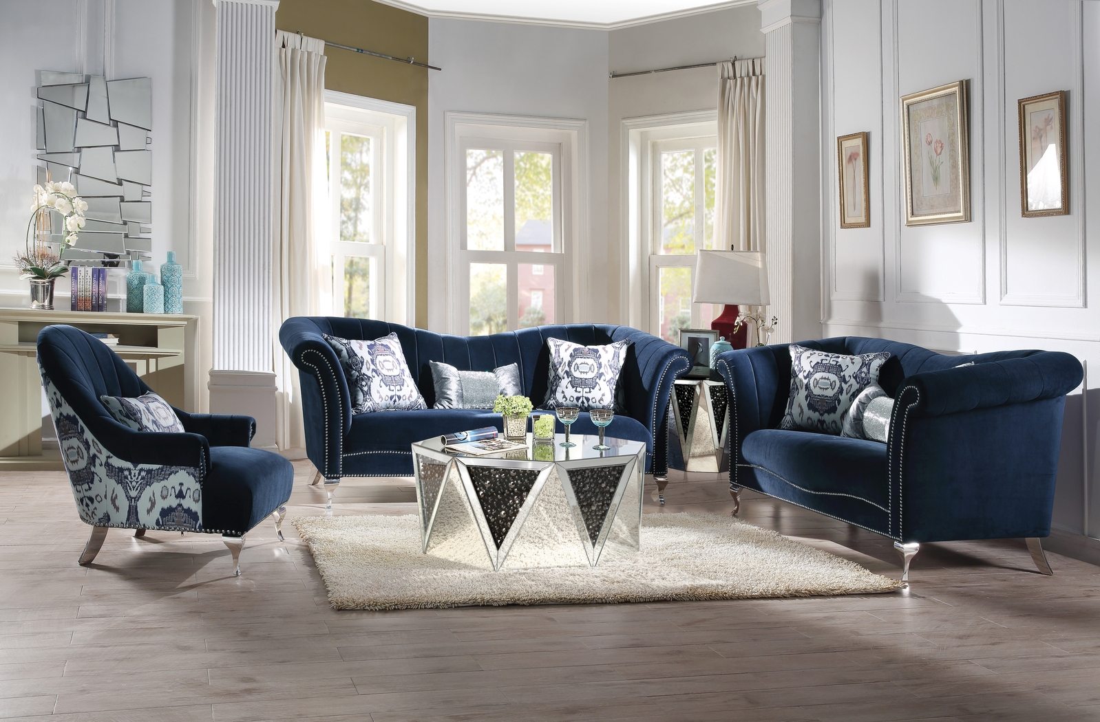 Berean Blue Accent Chair with Pillow - Thumbnail - Image 2