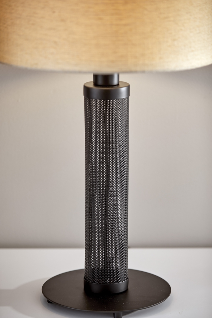 Bergner Black Lamp - Thumbnail - Image 3