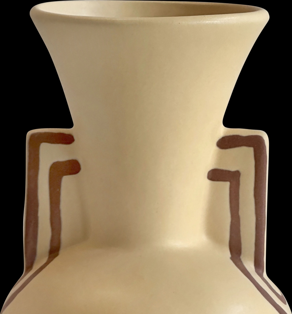 Berkder Beige Vase - Thumbnail - Image 2