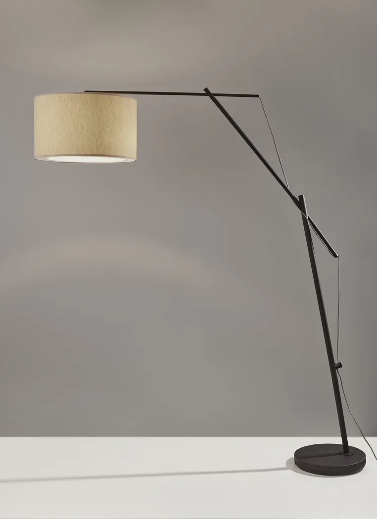Berkstone Black Floor Lamp - Thumbnail - Image 4