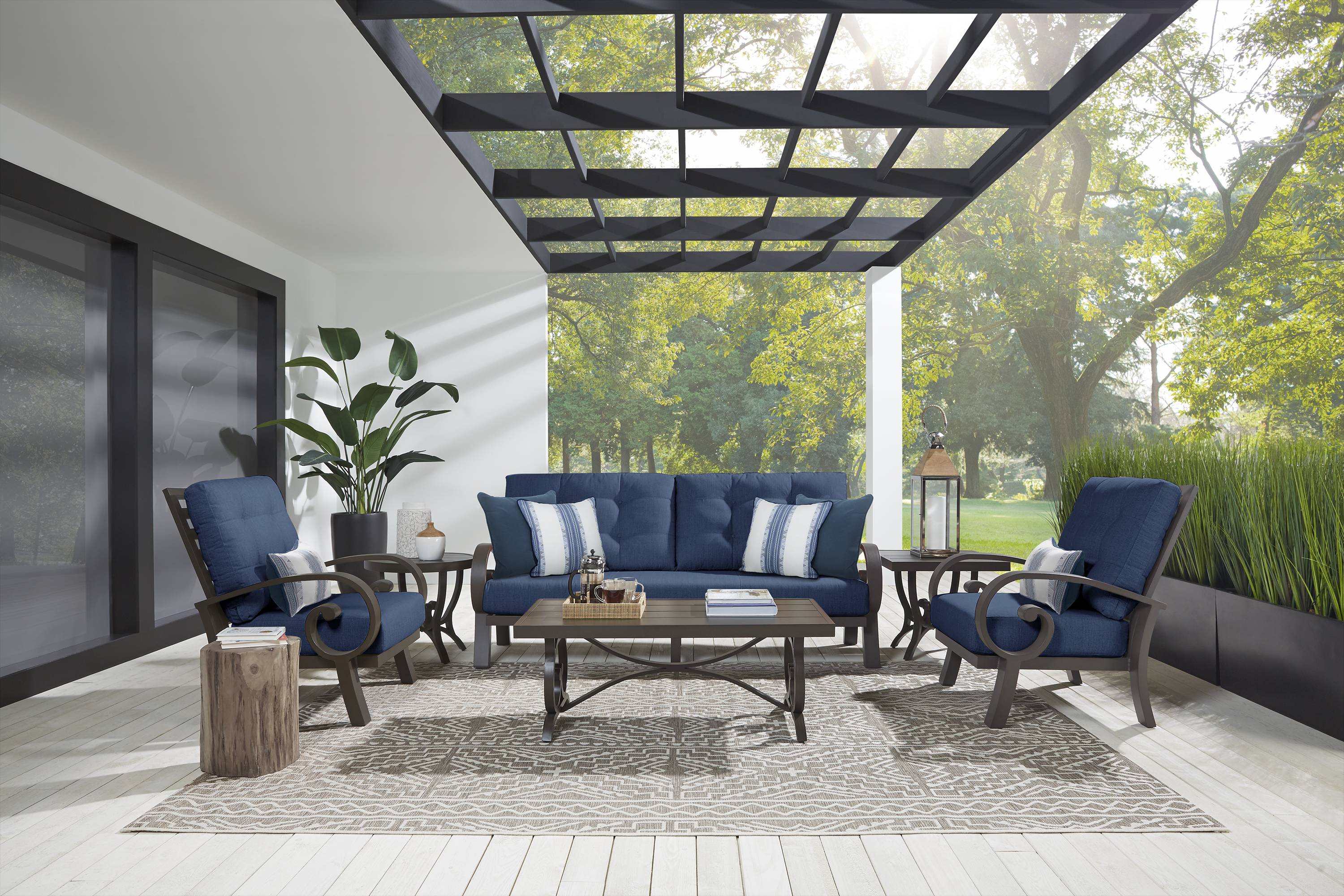 Bermuda Bay Aged Bronze Outdoor Club Chair with Ink Cushions - Thumbnail - Image 2