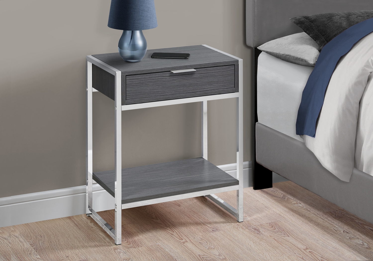 Berrien Charcoal Accent Table - Thumbnail - Image 3