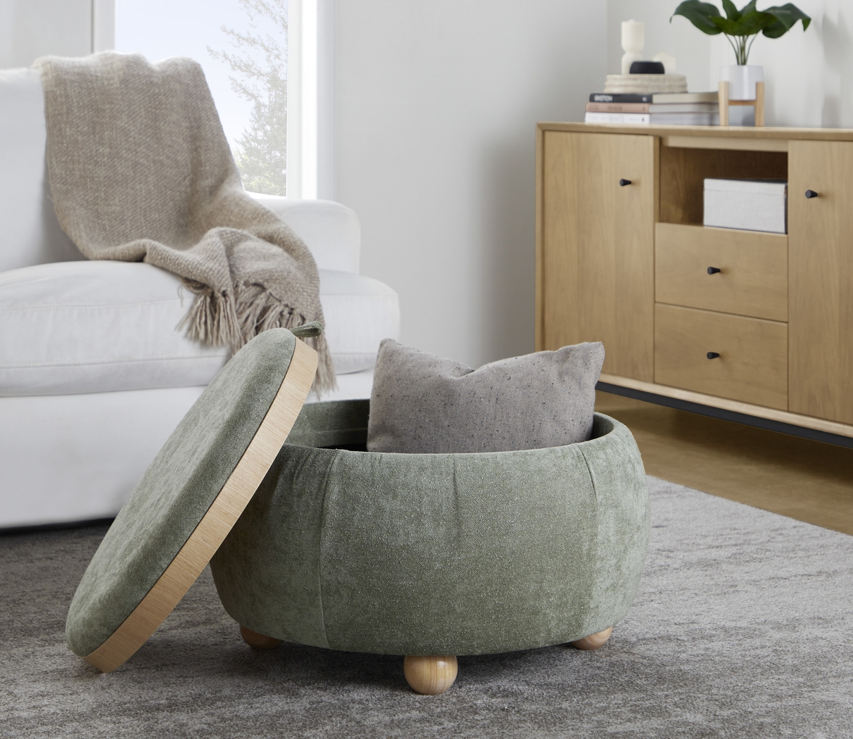 Betana Green Ottoman - Thumbnail - Image 2