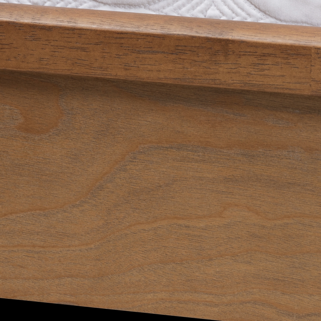 Bethwayne Brown Queen Platform Bed - Thumbnail - Image 8