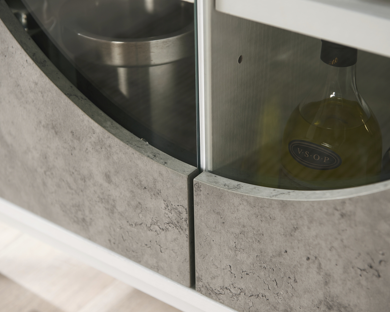 Betula White Server - Thumbnail - Image 3