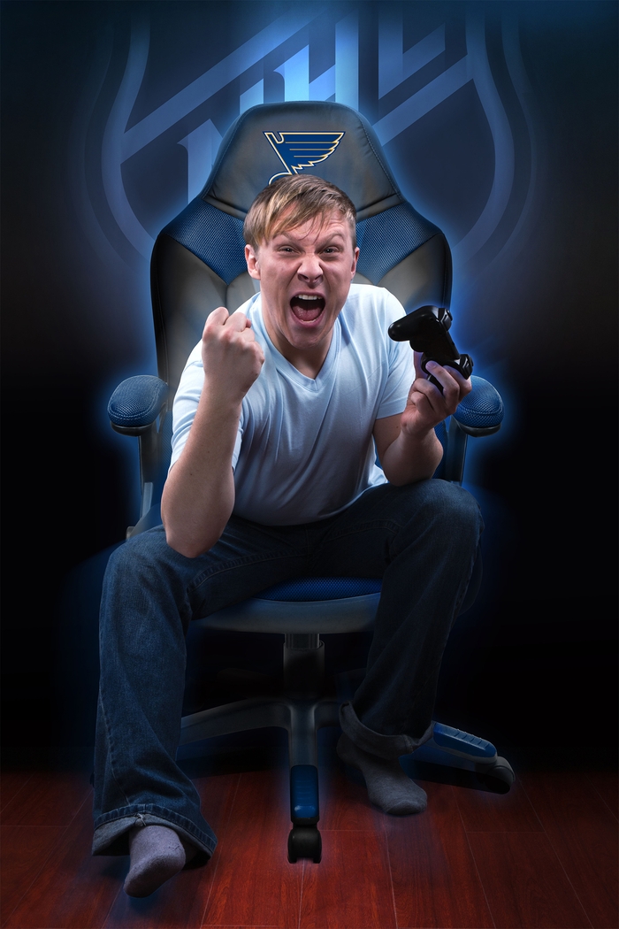 Big Team NHL St Louis Blues Navy Oversized Gaming Chair - Thumbnail - Image 2