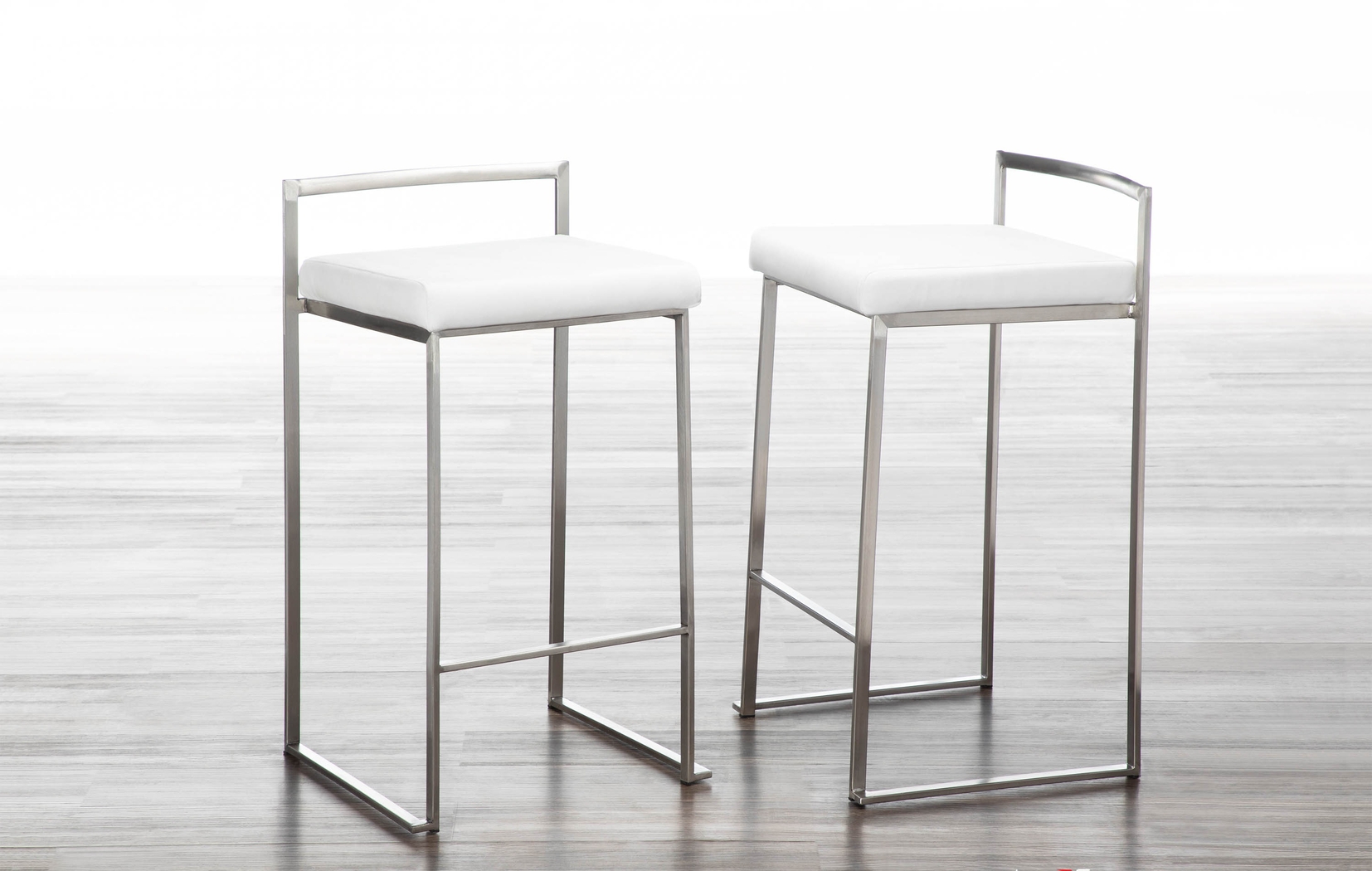 Birdlake IX White Counter Height Stool, Set of 3 - Thumbnail - Image 3