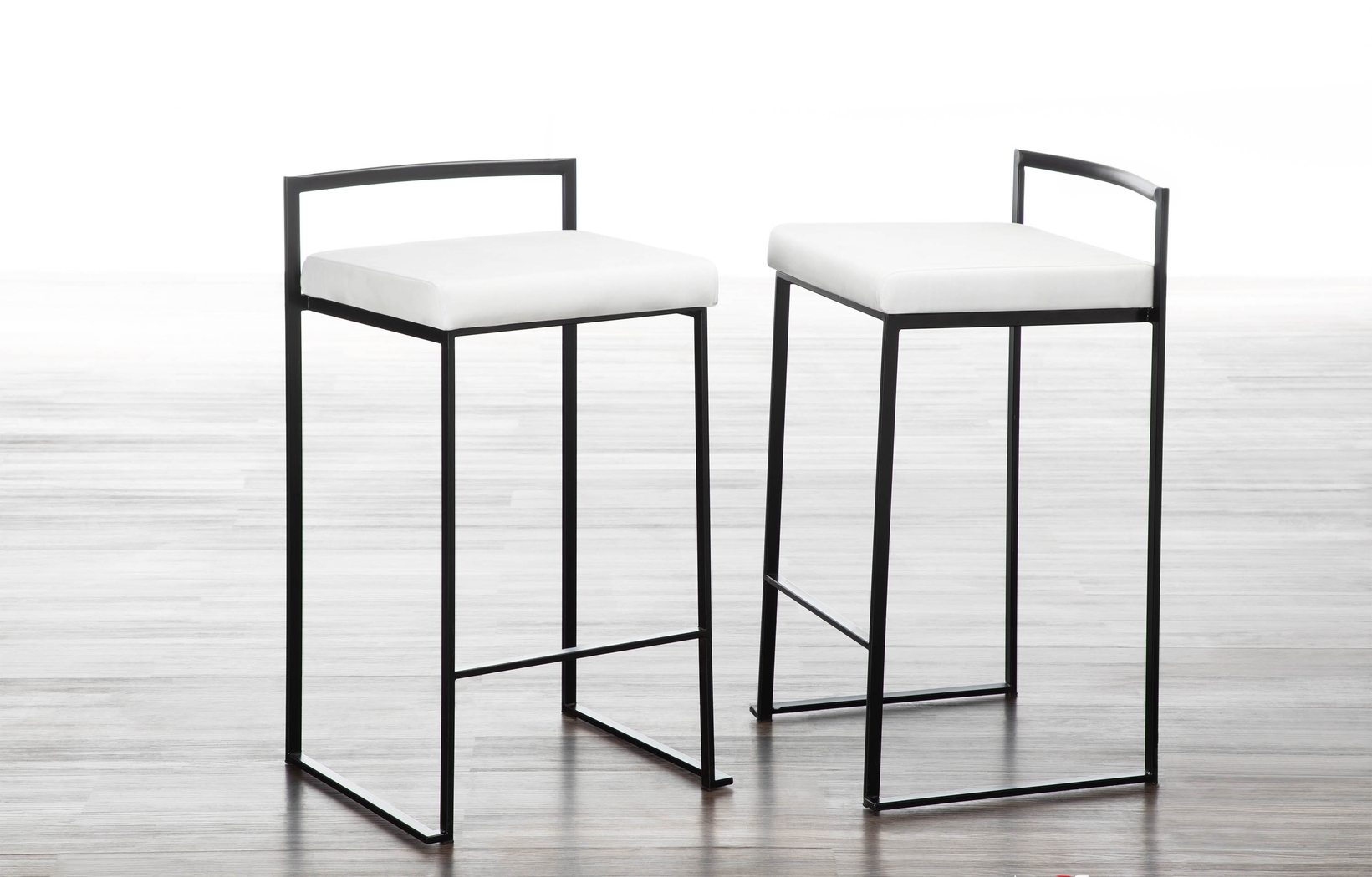 Birdlake VII White Counter Height Stool, Set of 3 - Thumbnail - Image 3