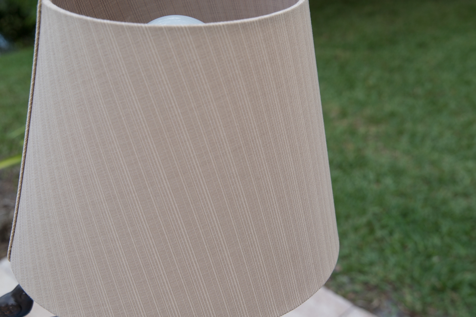 Birdy Cove Brown Outdoor Table Lamp - Thumbnail - Image 4