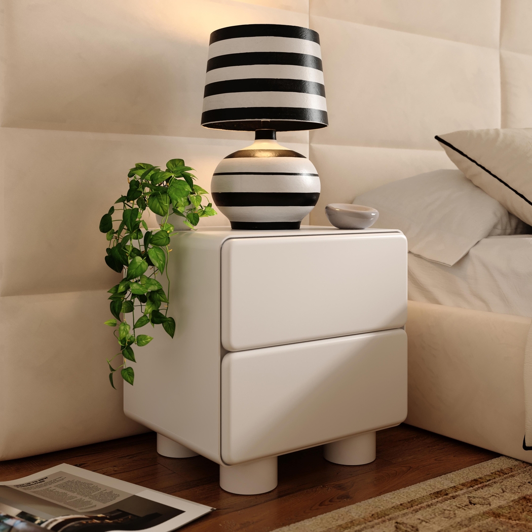Bloomingrove White Nightstand - Thumbnail - Image 2