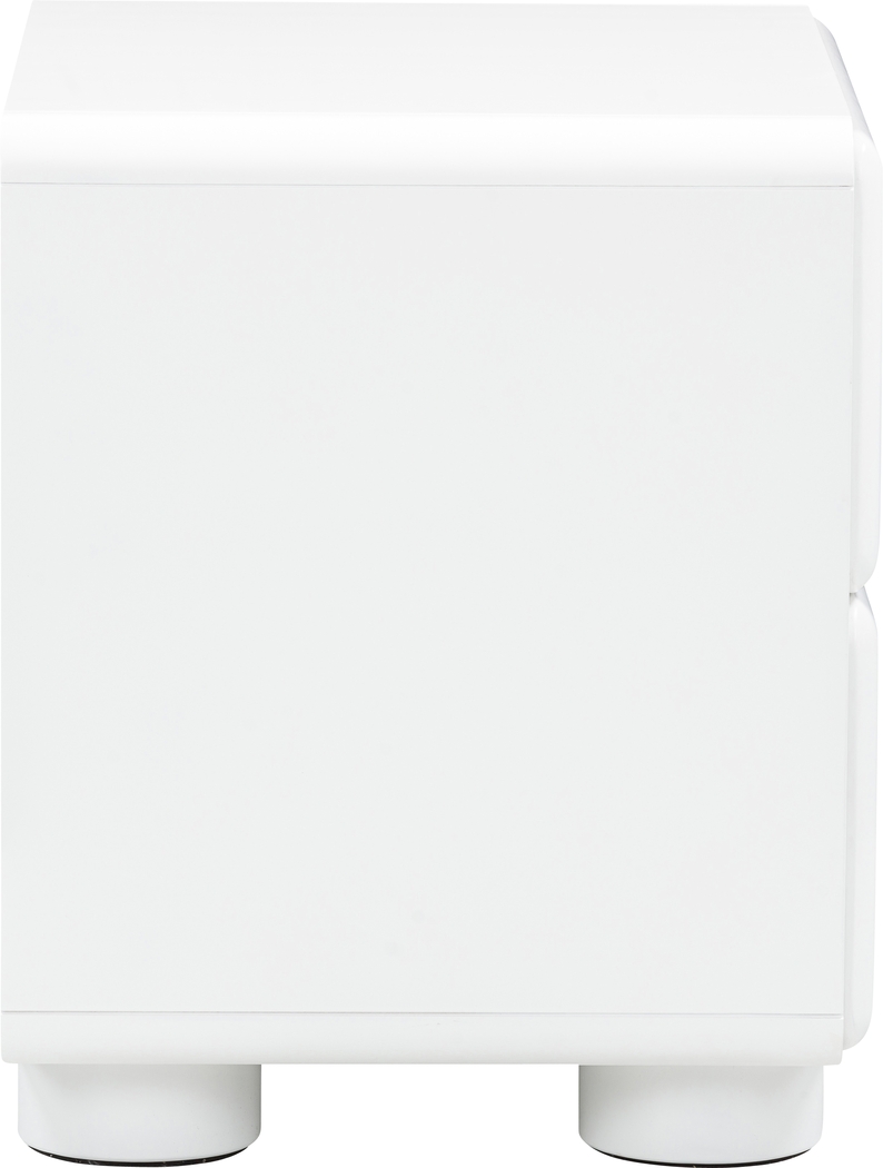 Bloomingrove White Nightstand - Thumbnail - Image 6