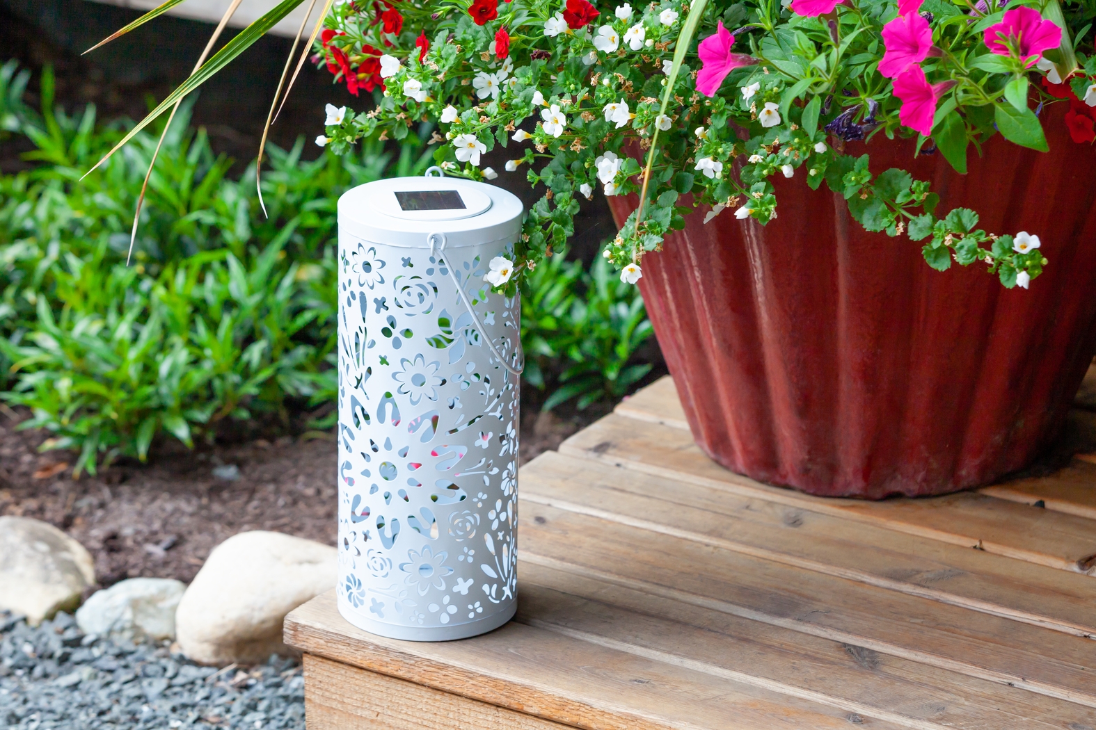 Blossom Hill White Outdoor Solar Lantern - Thumbnail - Image 2