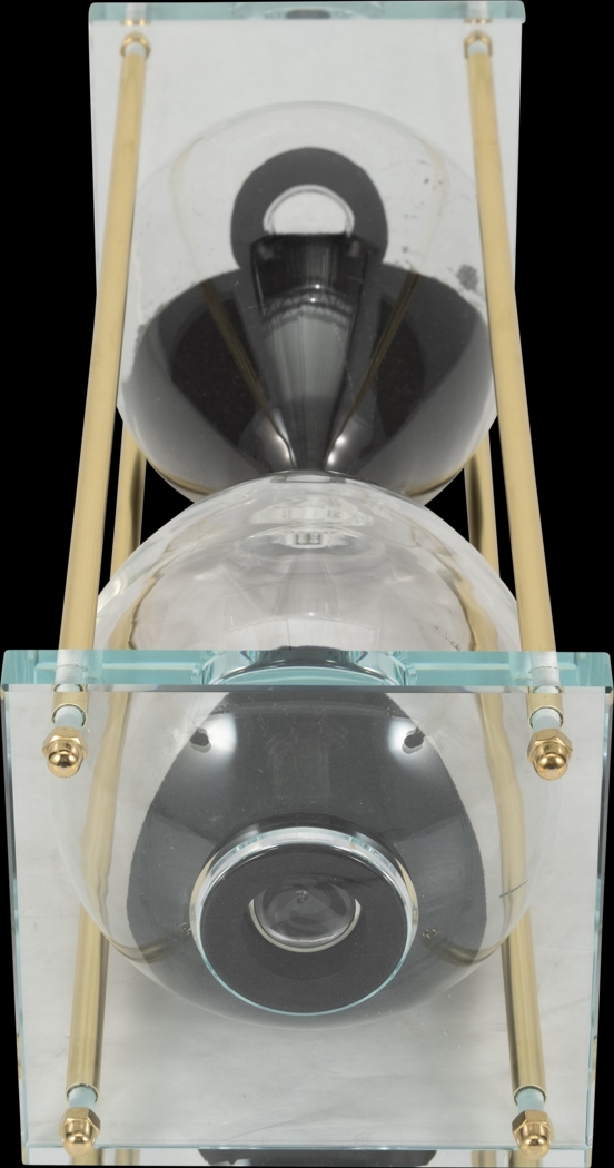 Bluestems Black Hourglass - Thumbnail - Image 5