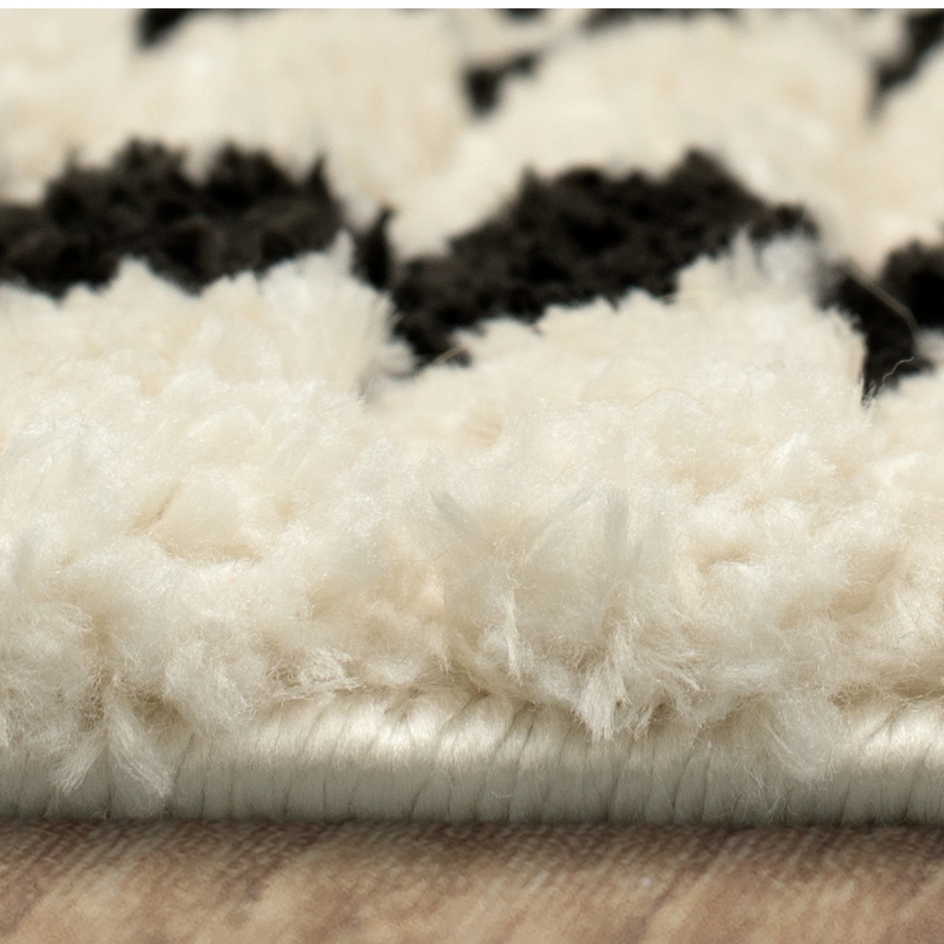 Bobby Berk Four Corners Black 2' x 8' Runner Rug - Thumbnail - Image 5