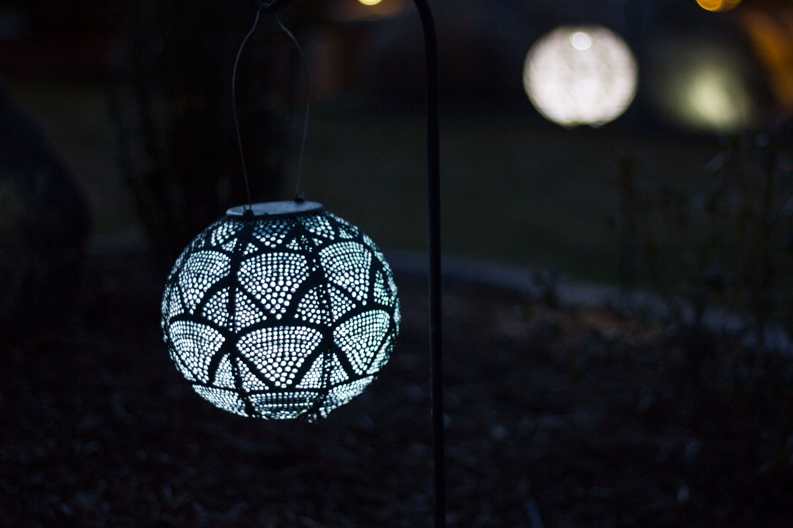 Bombora Ink Outdoor Solar Lantern - Thumbnail - Image 2