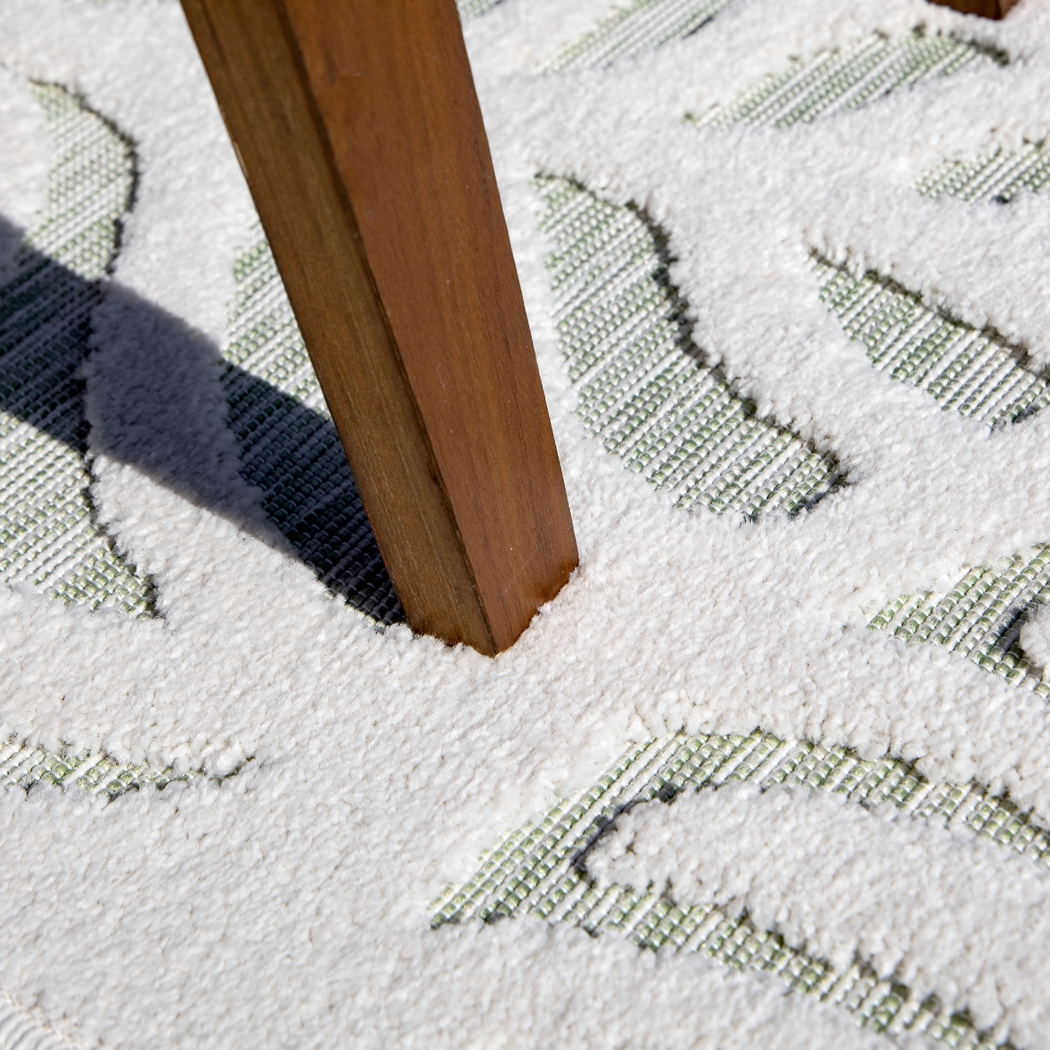 Boyum White 5'2 x 7'6 Rug - Thumbnail - Image 2