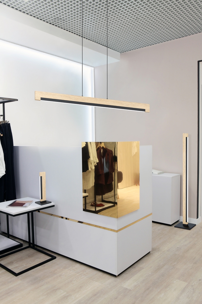 Brad View Black Floor Lamp - Thumbnail - Image 2