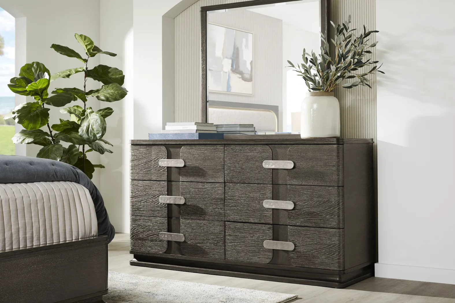 Branwyn Dresser | Rooms to Go