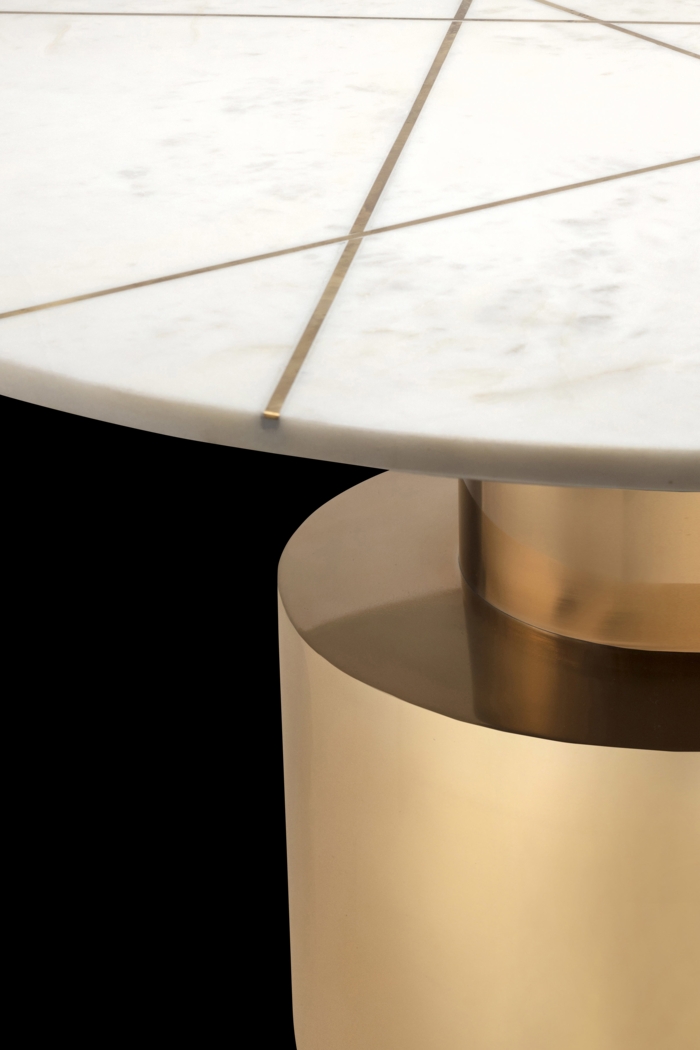 Brayline White Cocktail Table - Thumbnail - Image 3