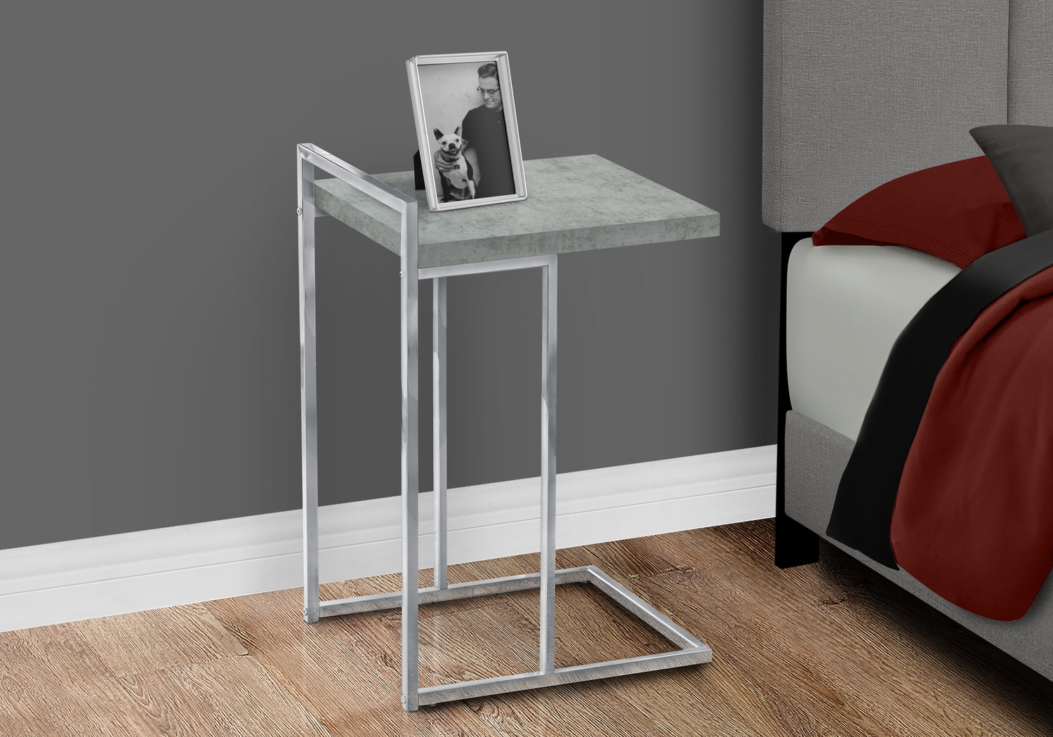 Brenteresa Grove Gray Accent Table - Thumbnail - Image 6