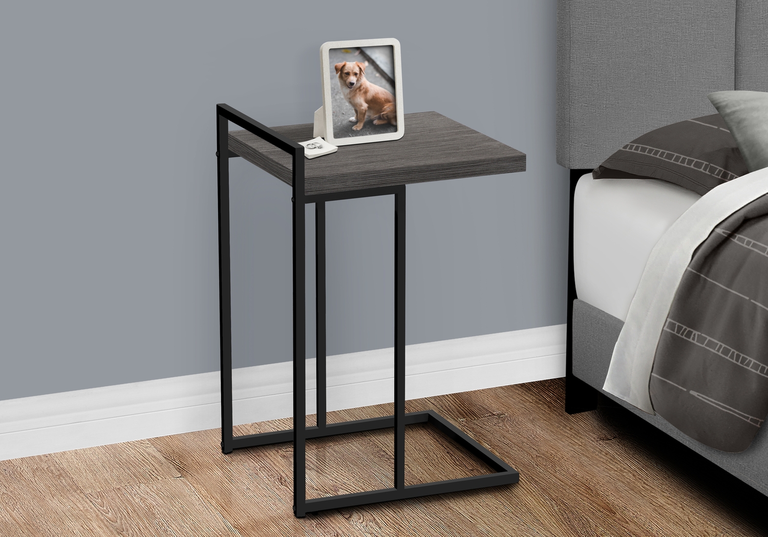 Brenteresa Lane Granite Accent Table - Thumbnail - Image 6