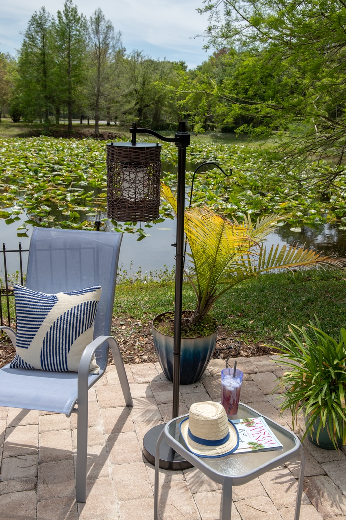 Brenty Brown Outdoor Floor Lamp - Thumbnail - Image 4