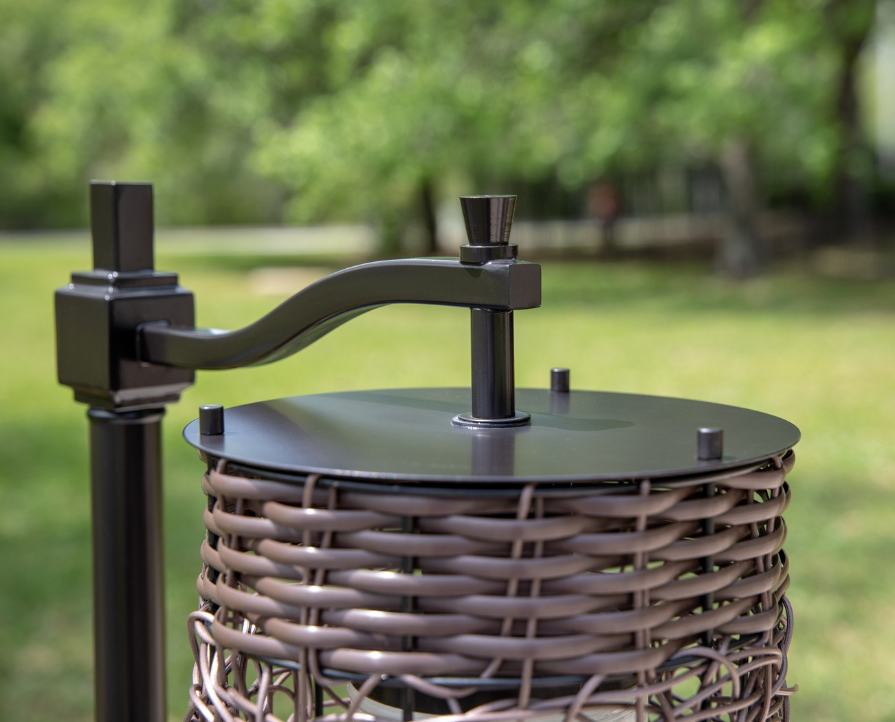 Brenty Brown Outdoor Floor Lamp - Thumbnail - Image 6