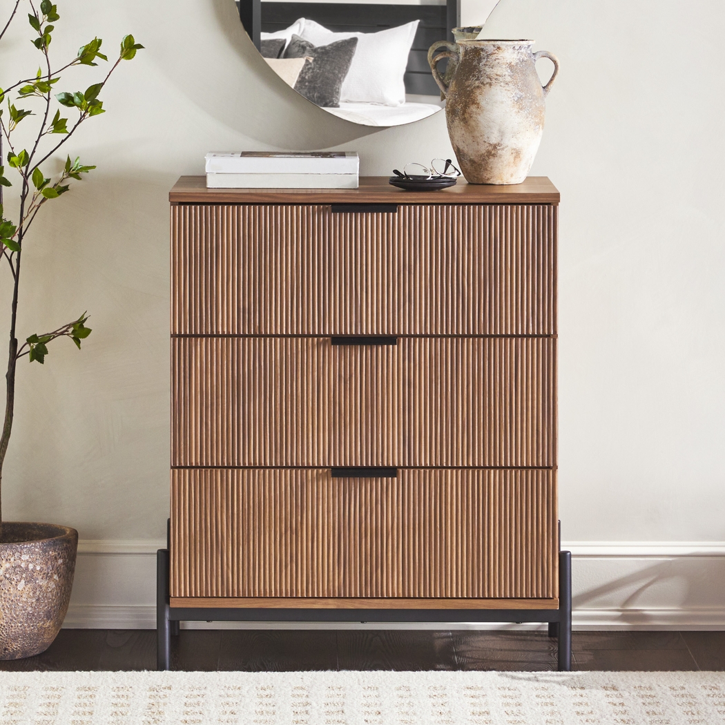 Briarborne Mocha Dresser - Thumbnail - Image 3