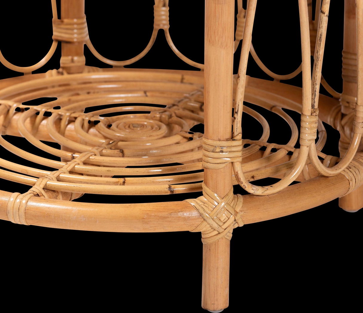 Briargaten Brown End Table - Thumbnail - Image 4