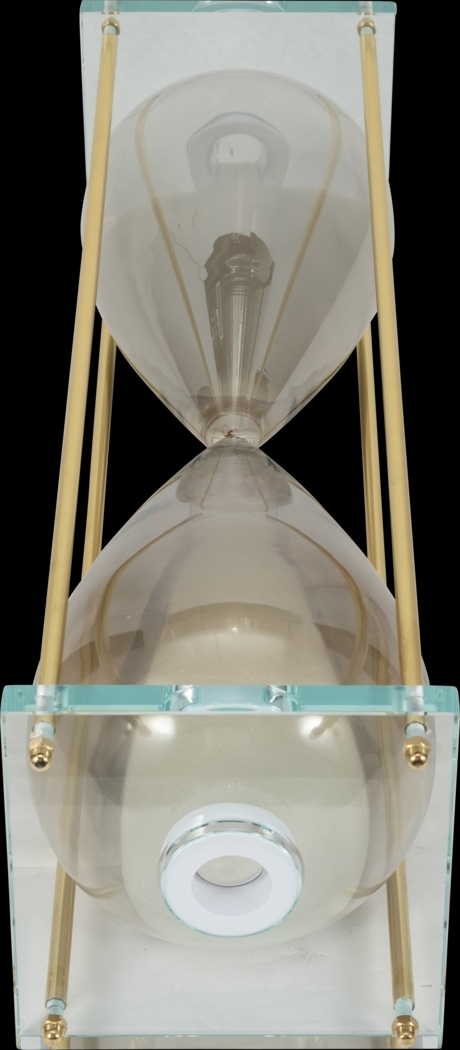 Briaroaks Gold Hourglass - Thumbnail - Image 4