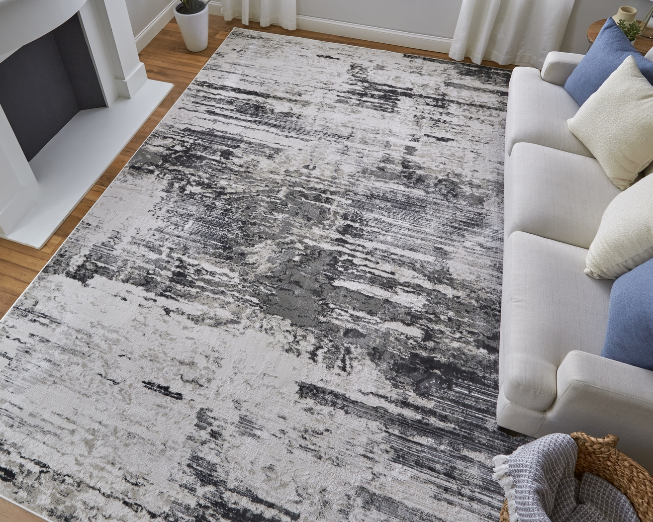 Briarpond Gray 5' x 8' Rug - Thumbnail - Image 4