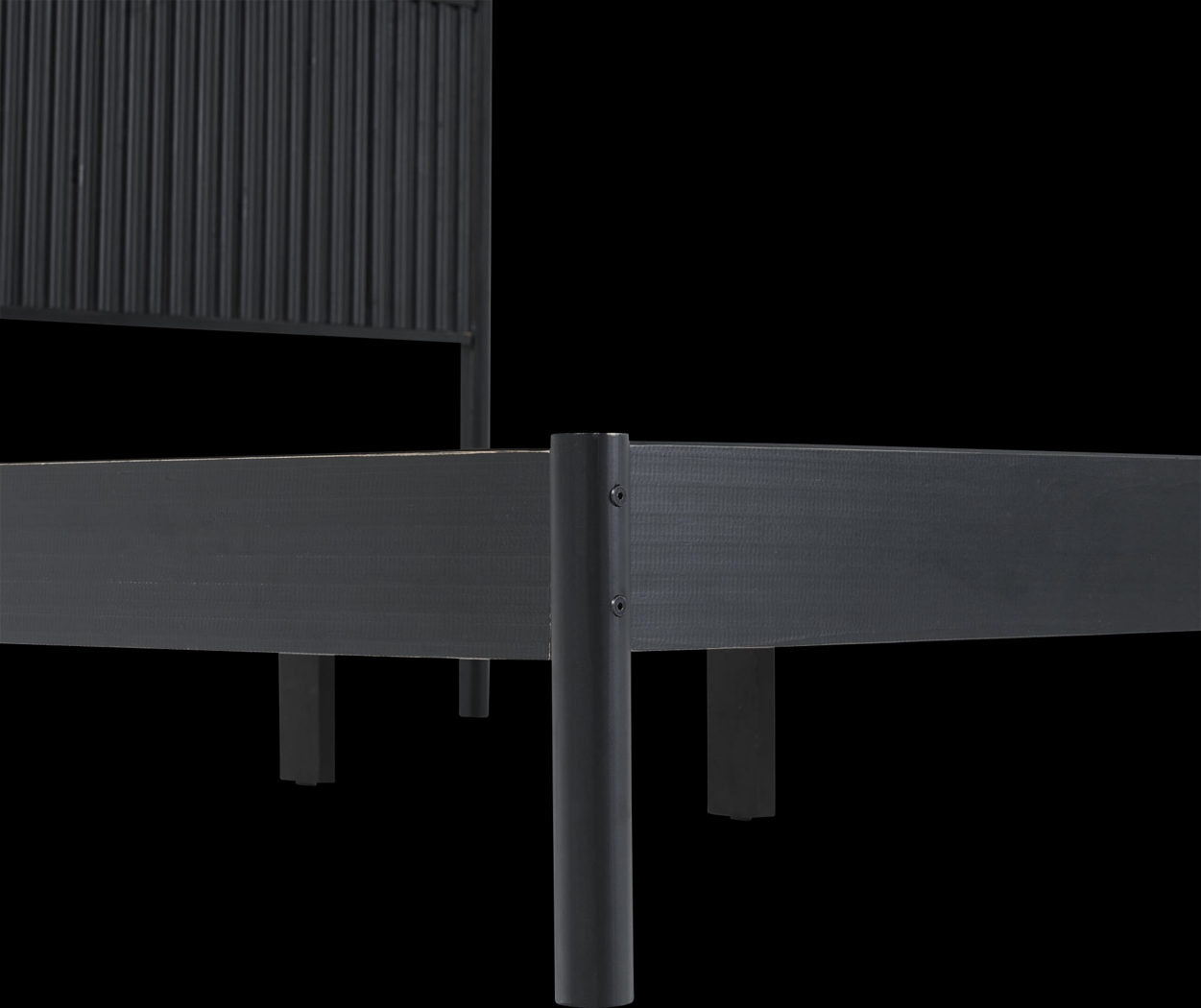 Briarthorne Black King Bed - Thumbnail - Image 4