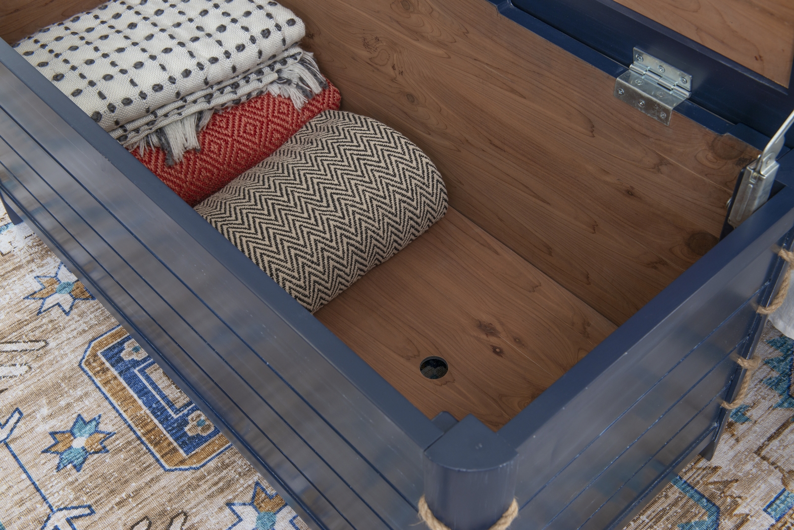 Brieva Blue Cedar Chest - Thumbnail - Image 4