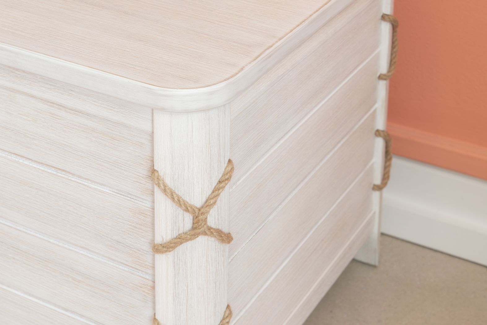 Brieva White Cedar Chest - Thumbnail - Image 14