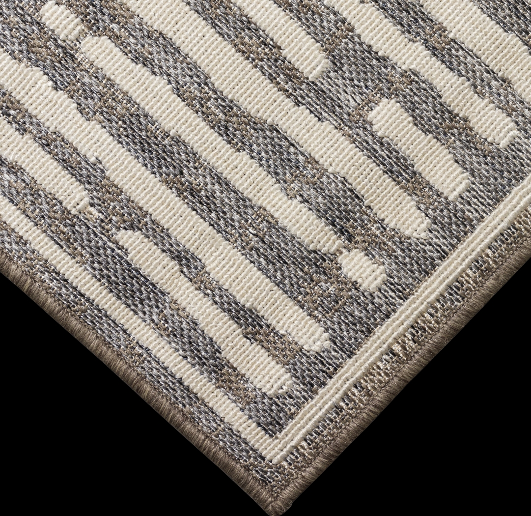 Brimley Gray 5'3 x 7'3 Indoor/Outdoor Rug - Thumbnail - Image 7