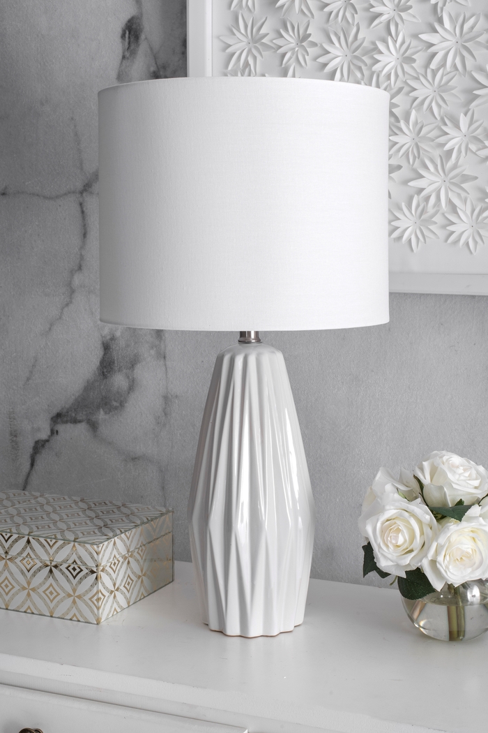 Brister Cream Lamp - Thumbnail - Image 3