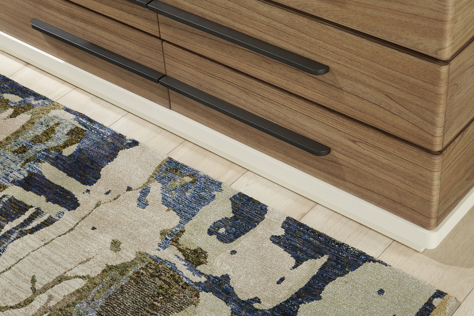 Bristol Bay Brown 8 Pc Upholstered Queen Bedroom - Thumbnail - Image 7