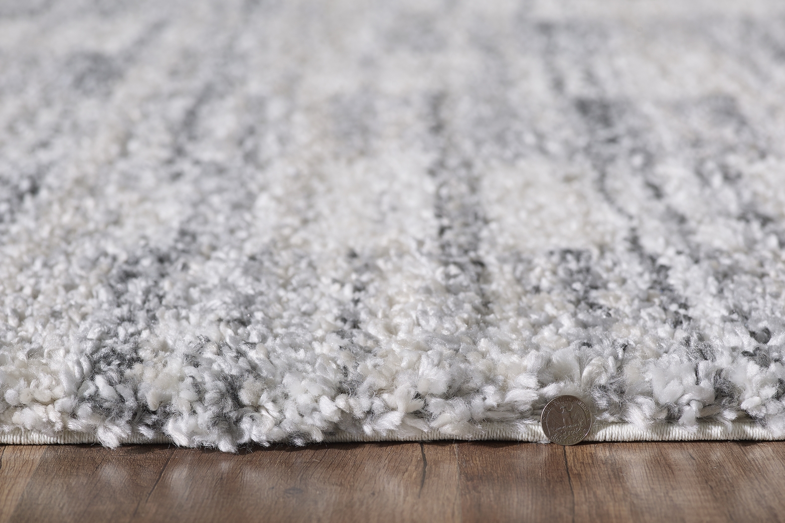 Broadway Multi 5'3" x 7'7" Rug - Thumbnail - Image 3