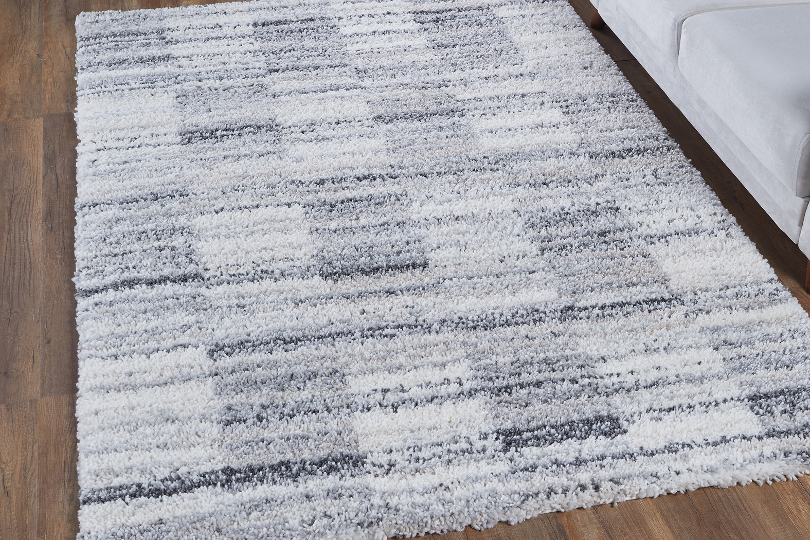 Broadway Multi 5'3" x 7'7" Rug - Thumbnail - Image 4