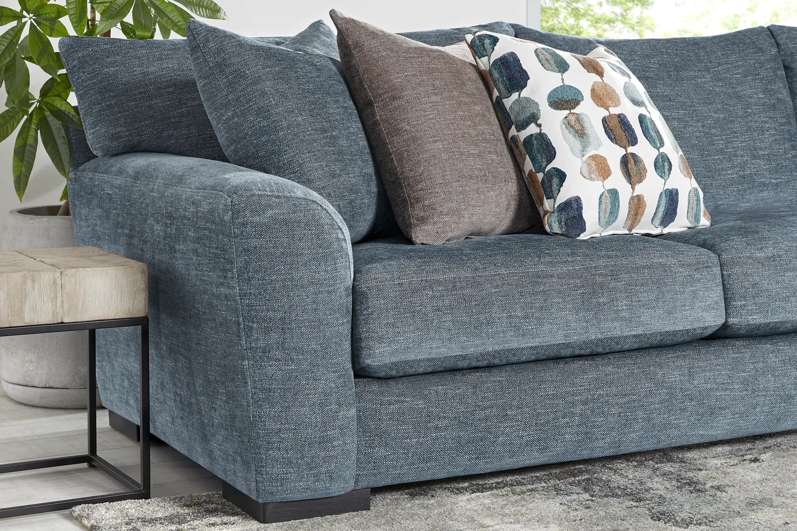 Brooklyn Gardens Blue 7 Pc Sectional Living Room - Thumbnail - Image 5