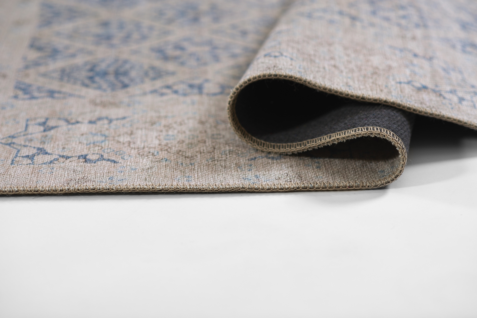 Brosseau Blue 8' x 10' Rug - Thumbnail - Image 8