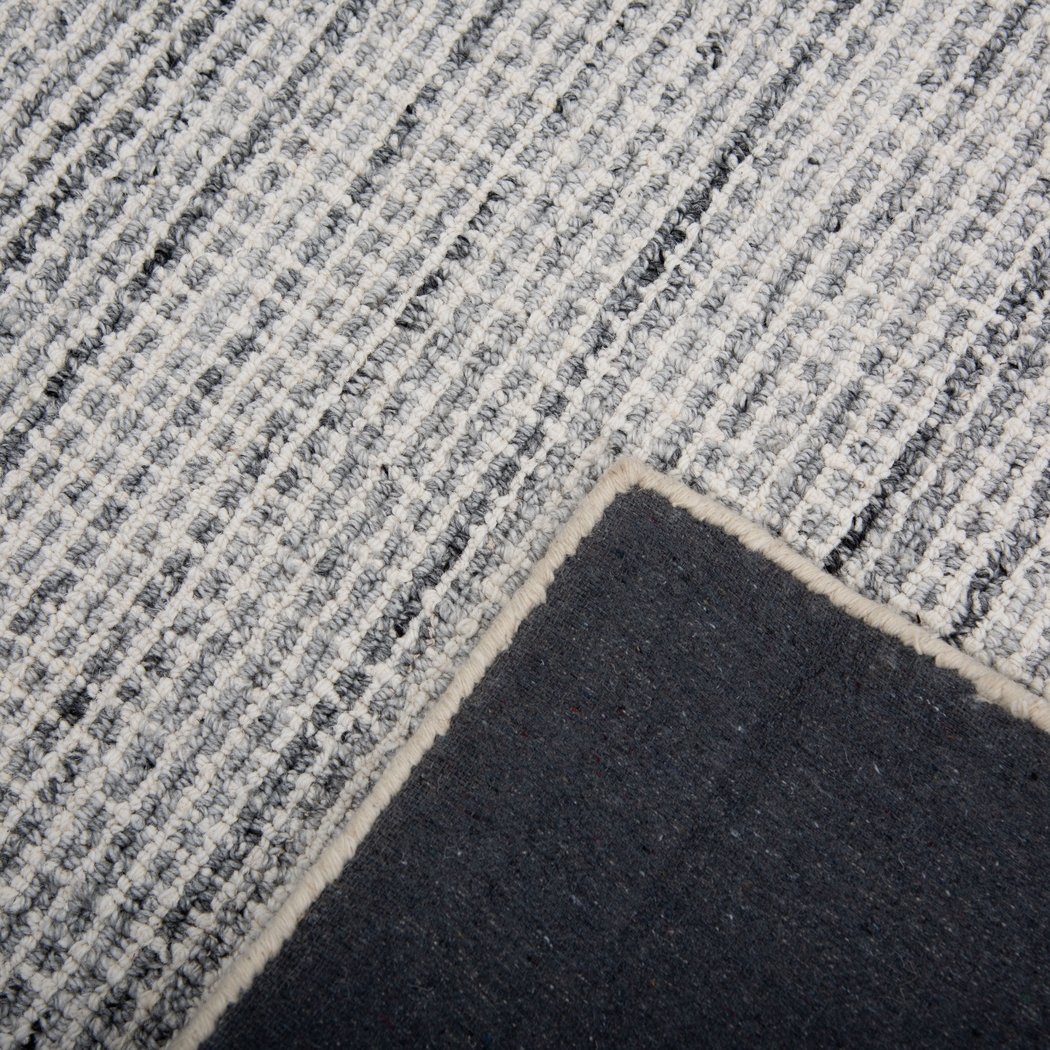 Broswood Gray 5' x 7'6 Rug - Thumbnail - Image 3