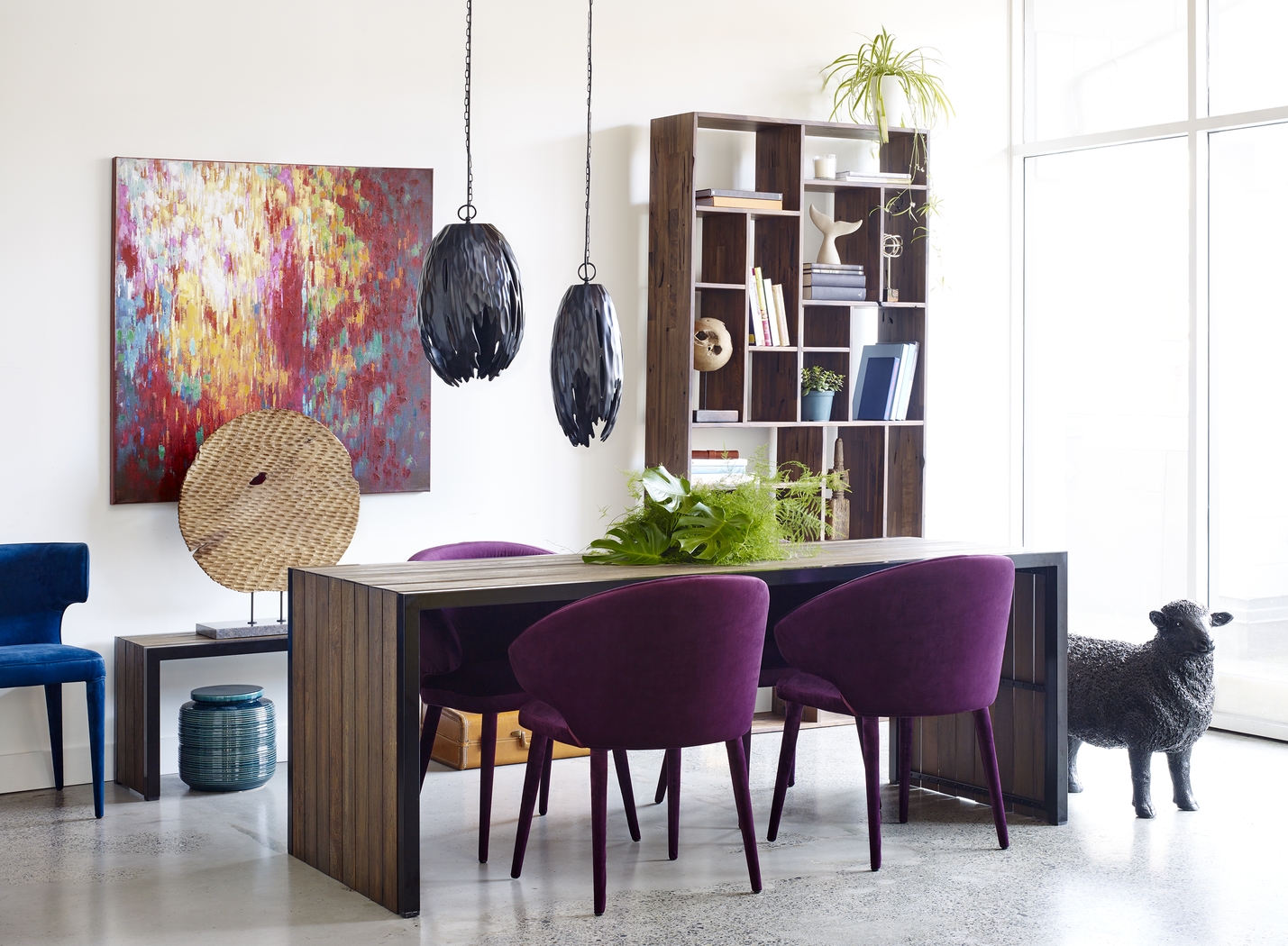 Brunhilda Large Black Chandelier - Thumbnail - Image 2