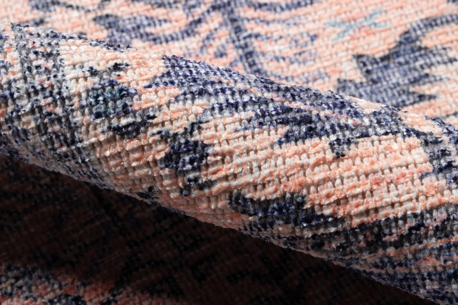 Brunnos Grey 8' x 10' Rug - Thumbnail - Image 6