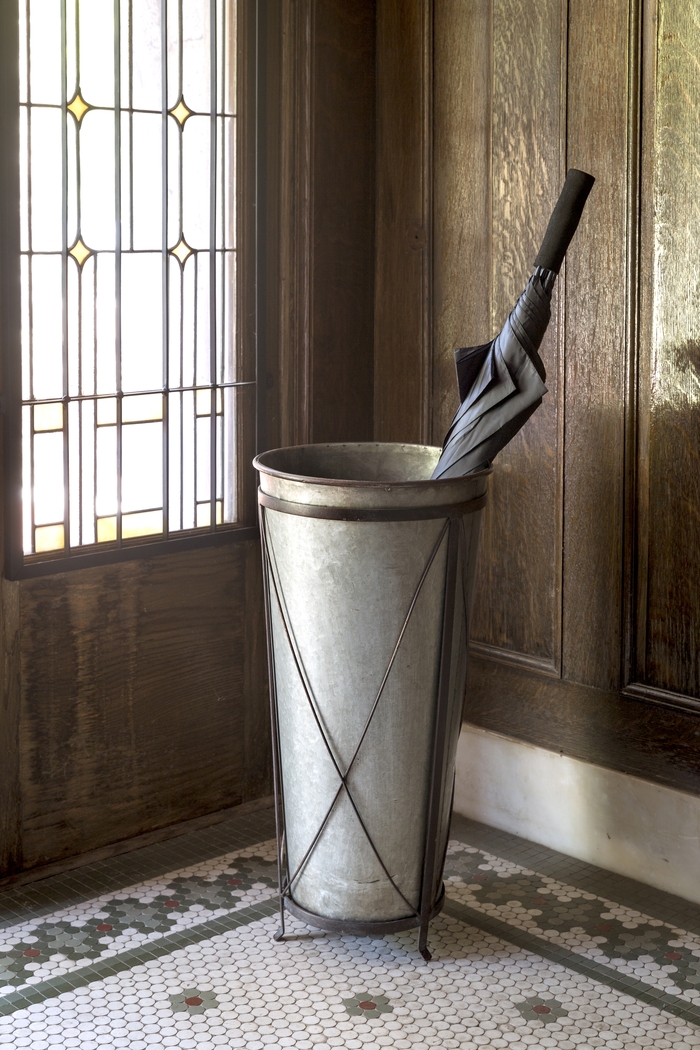 Bryndle Silver Planter - Thumbnail - Image 2