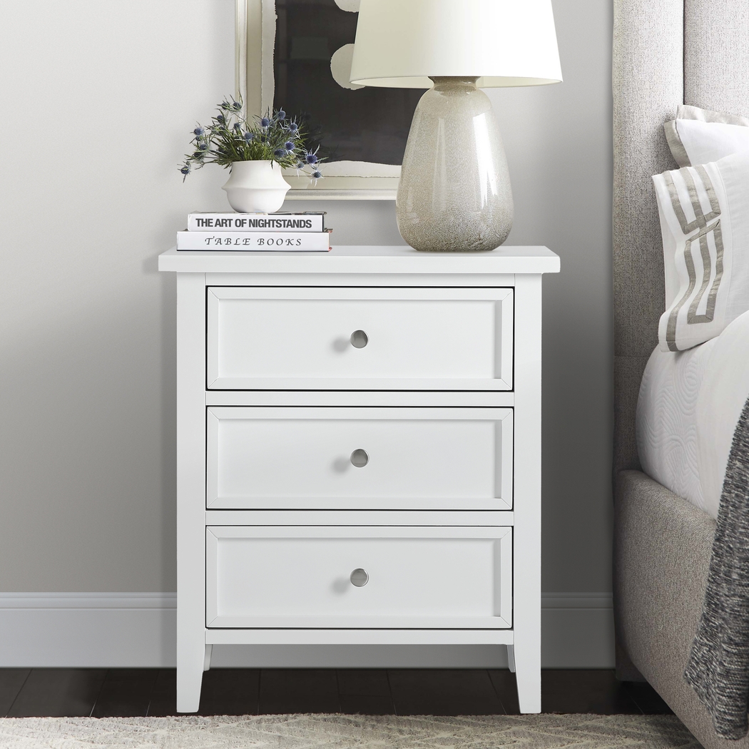 Brynlyn White Nightstand - Thumbnail - Image 2