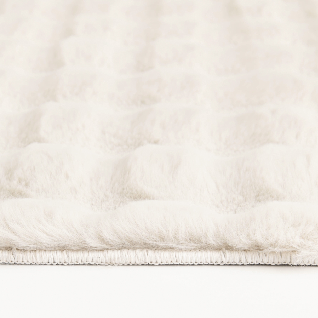 Bubble Minky Ivory 5' x 7' Rug - Thumbnail - Image 6