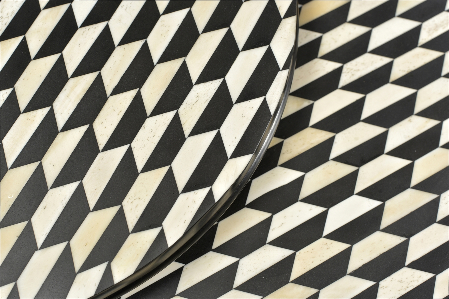 Bunce Black Nesting Tables, Set of 2 - Thumbnail - Image 4